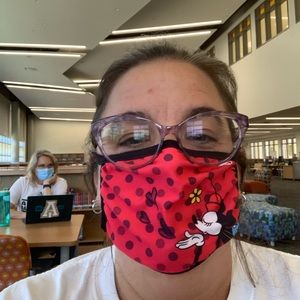 Meet your Posher, Megan